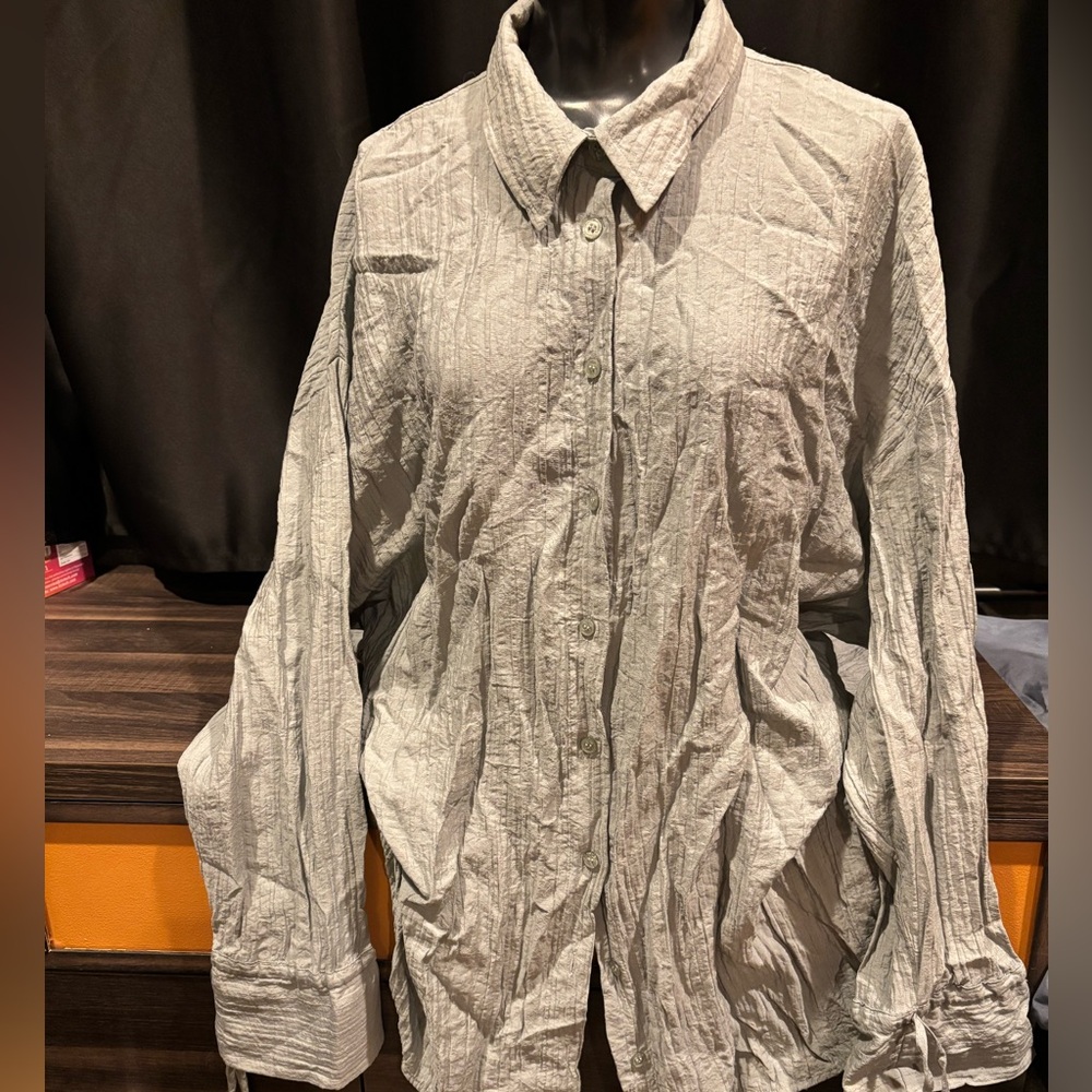 Zara Light Gray backless Textured Shirt
